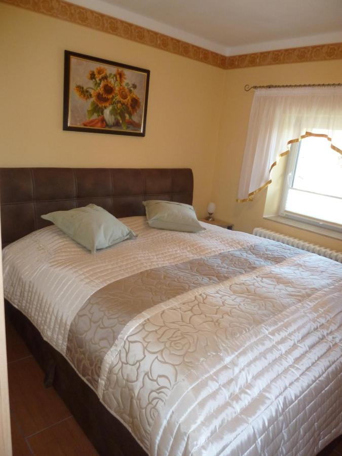 Ferienwohnung Ferien auf Rügen Familie Geist Garz  Exterior foto